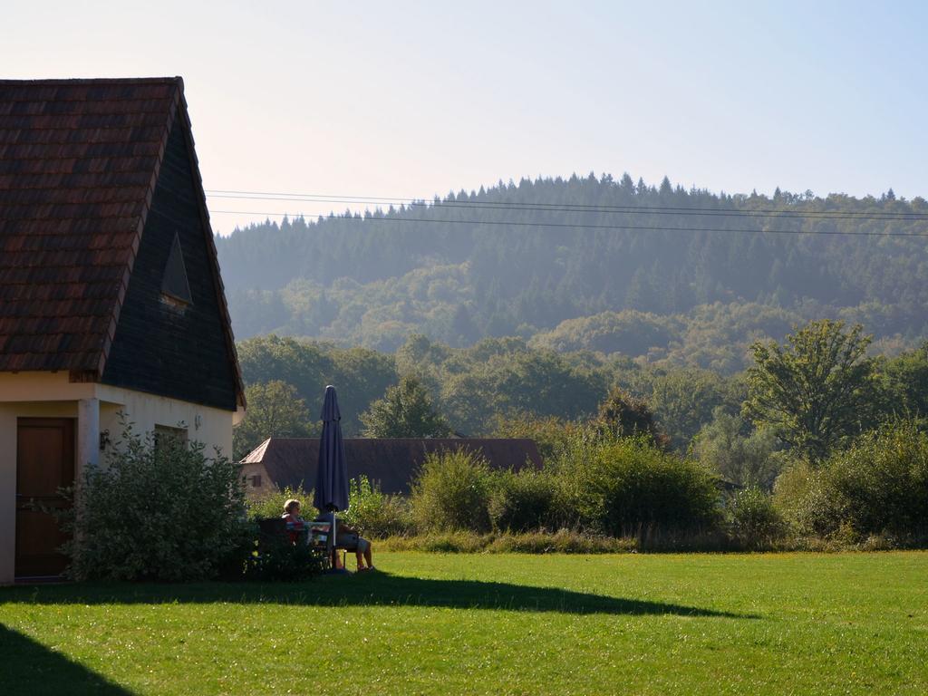 Le Lac Bleu Hotel Lacapelle-Marival Екстериор снимка